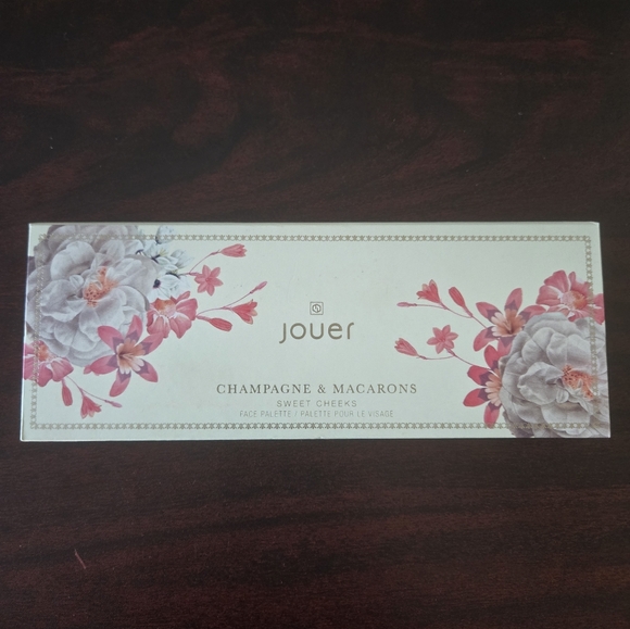Jouer Champagne & Macarons Face Palette - Picture 2 of 4
